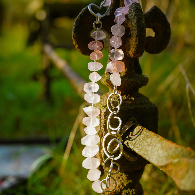 Rose Quartz Twice Curled Chain necklace