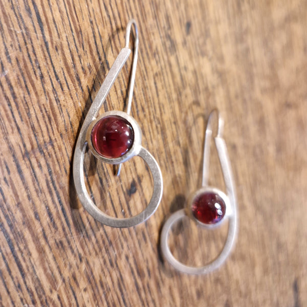 Garnet Curl Earrings